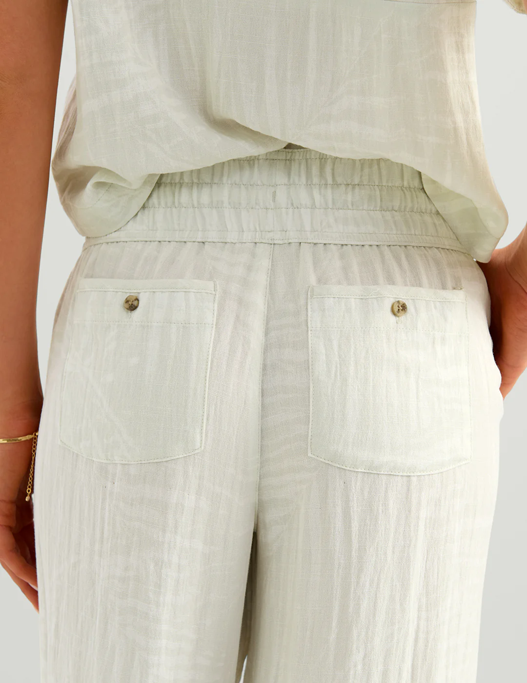 Womens Breezeway Printed Pant - Image 5