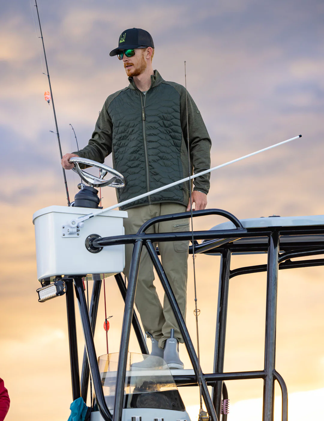 Huk Scale Hybrid Jacket - Image 5