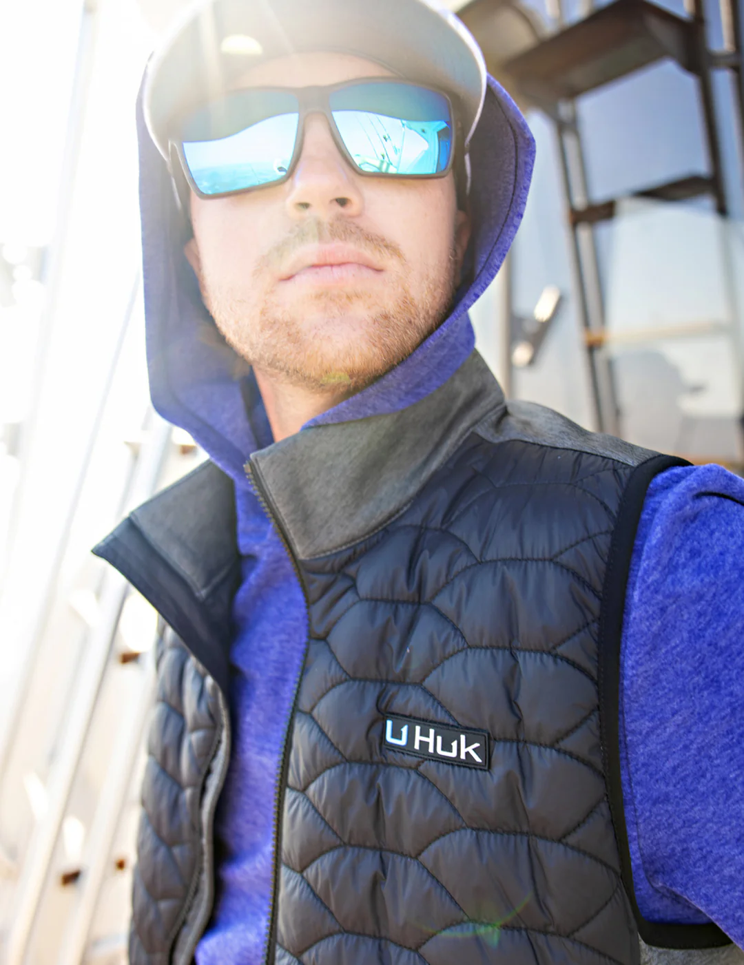 Huk Scale Hybrid Vest - Image 4