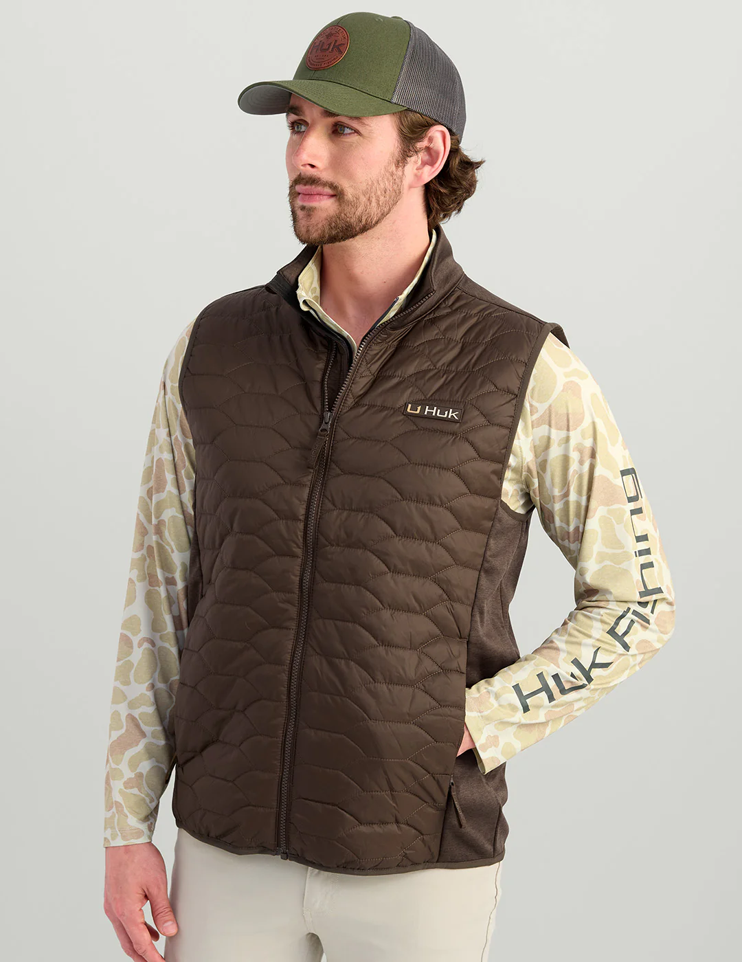 Huk Scale Hybrid Vest