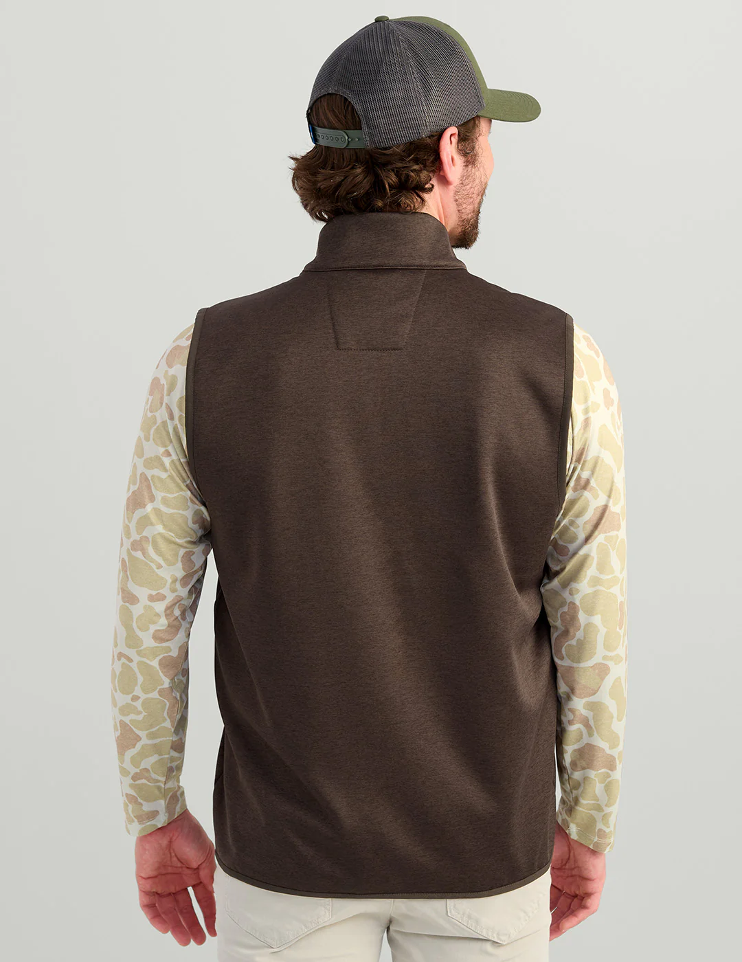 Huk Scale Hybrid Vest - Image 3