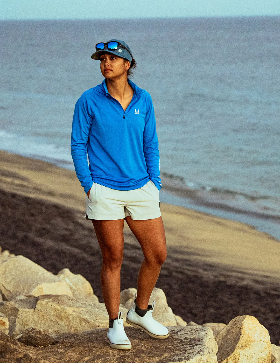 Womens Icon Performance Hoodie - Image 7