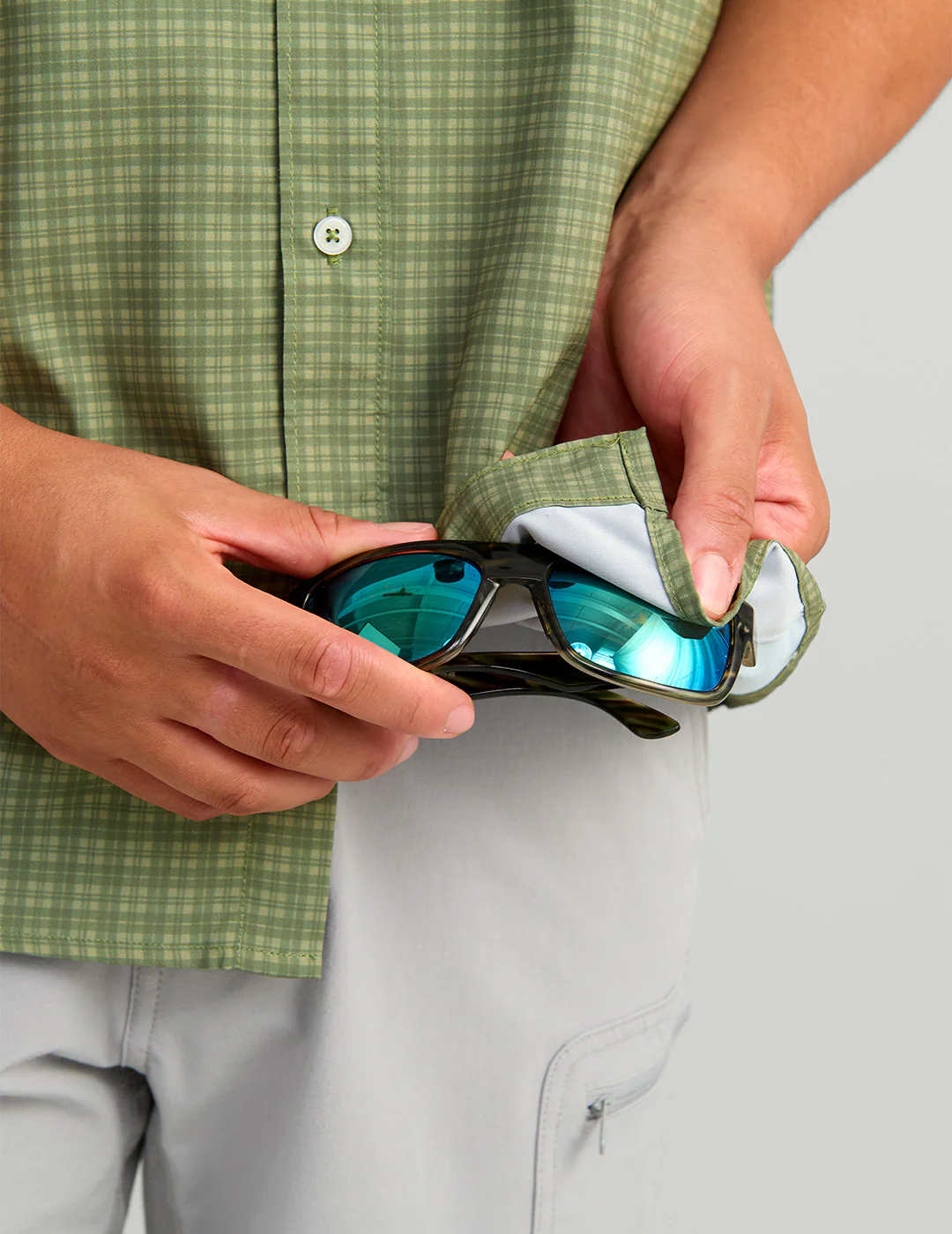 Tide Point Short Sleeve Button-Down - Image 5